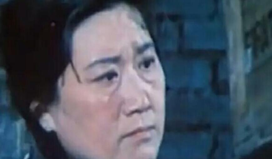 傳統(tǒng)與現(xiàn)代交融，老相聲演員的技藝傳承與創(chuàng)新之路